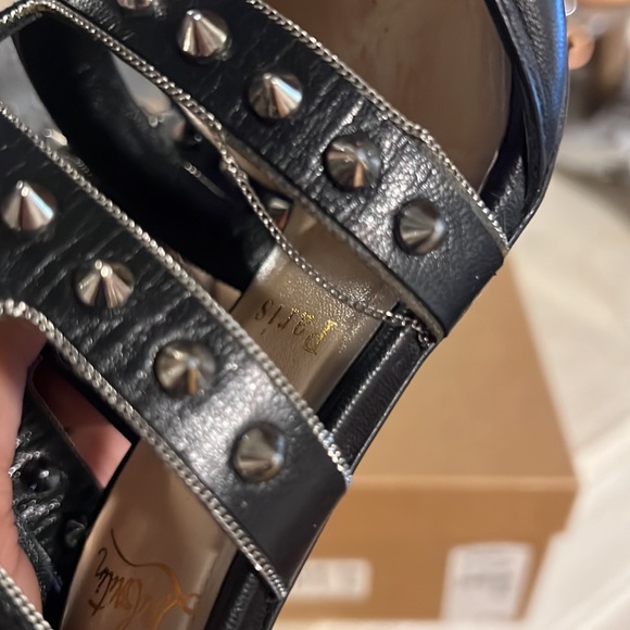 Christian Louboutin shoes - Picture 7 of 11